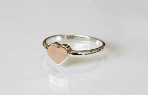 Срібний перстень "Серце" з золотими вставками